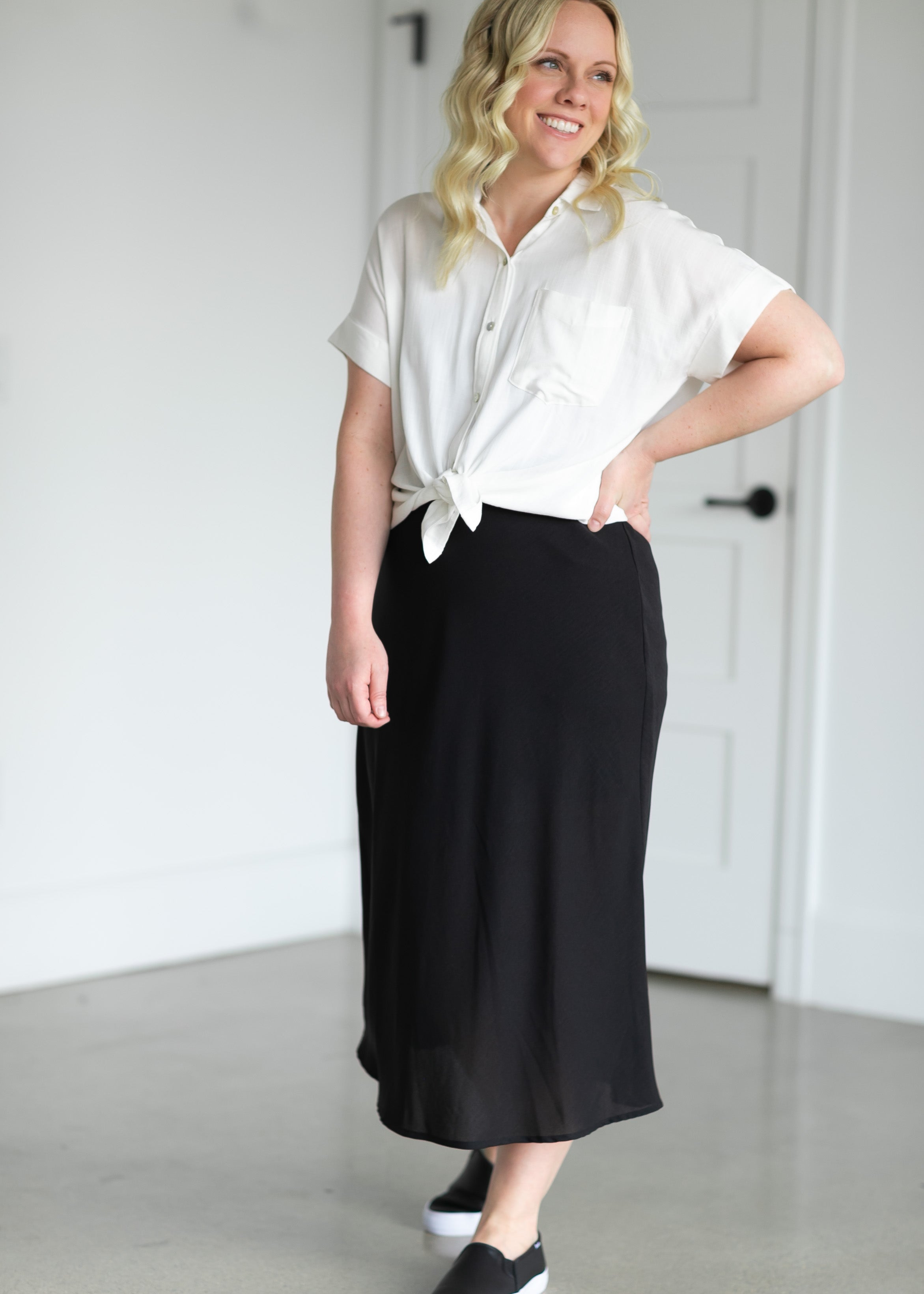 Black skirt hotsell elastic waist