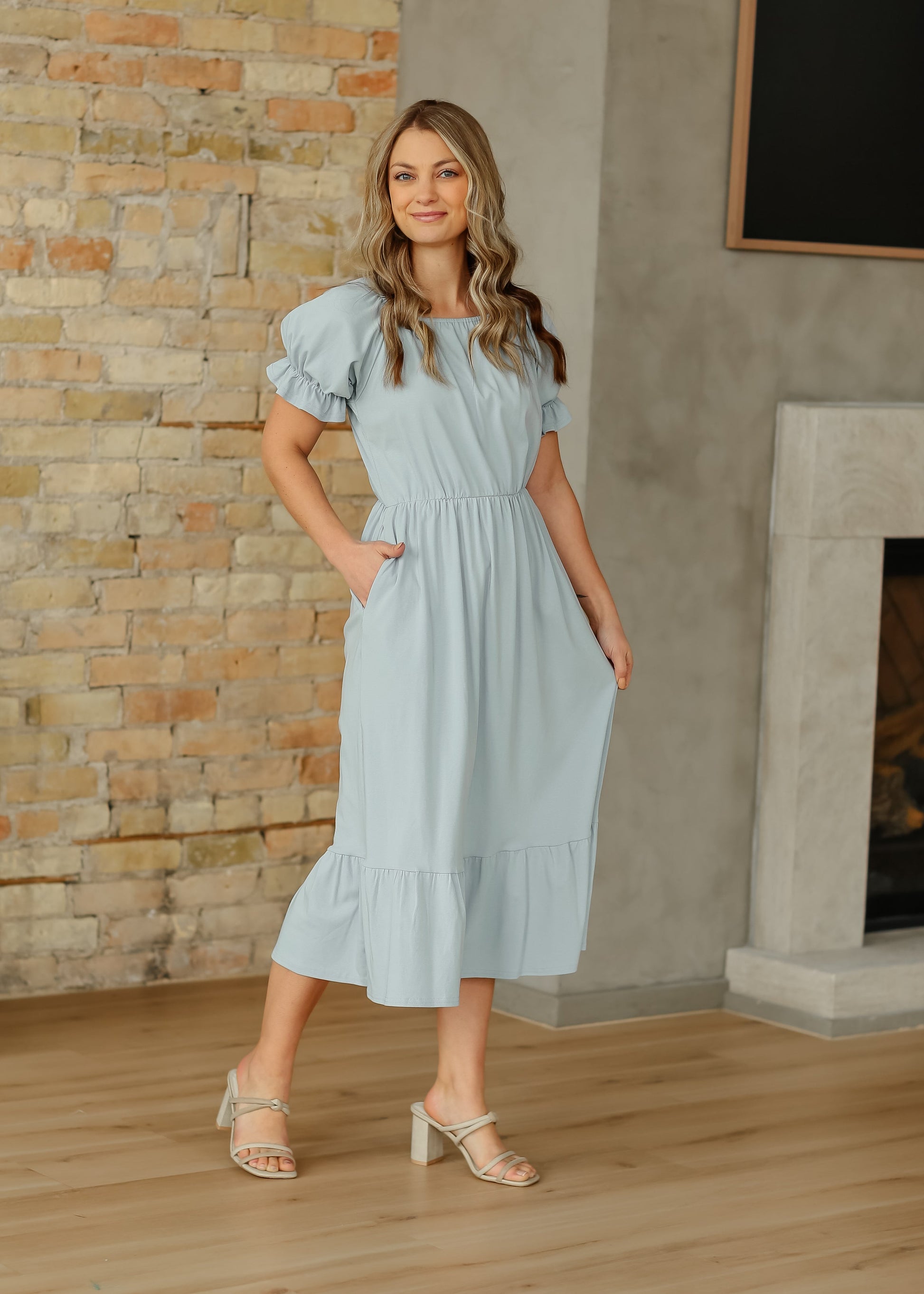 Amy Puff Sleeve Midi Dress IC Dresses