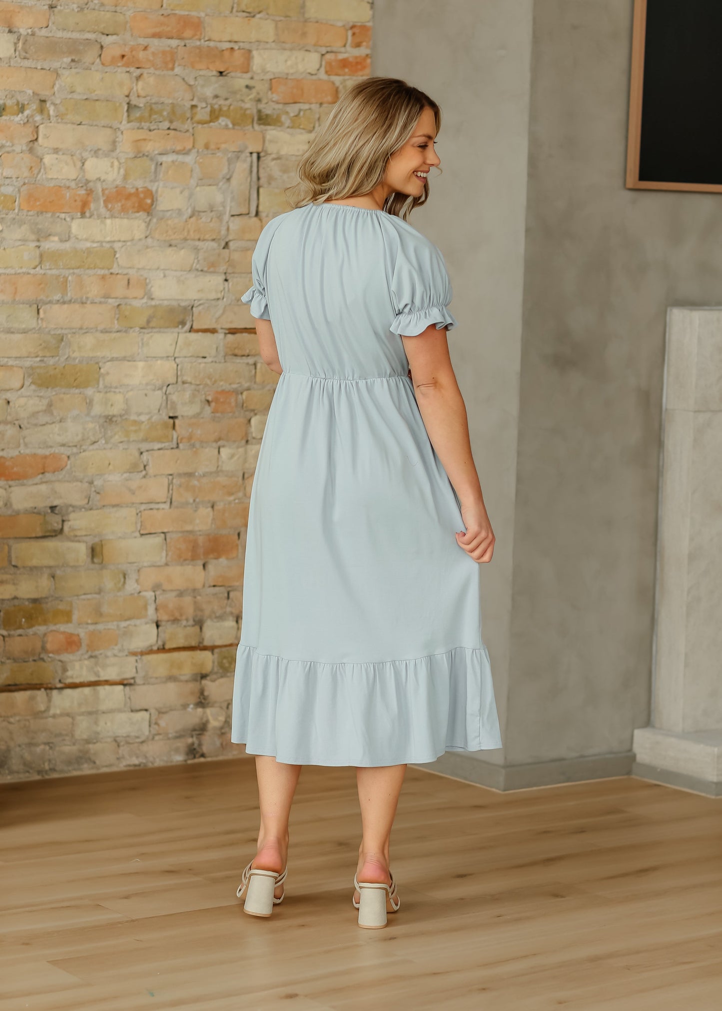 Amy Puff Sleeve Midi Dress IC Dresses