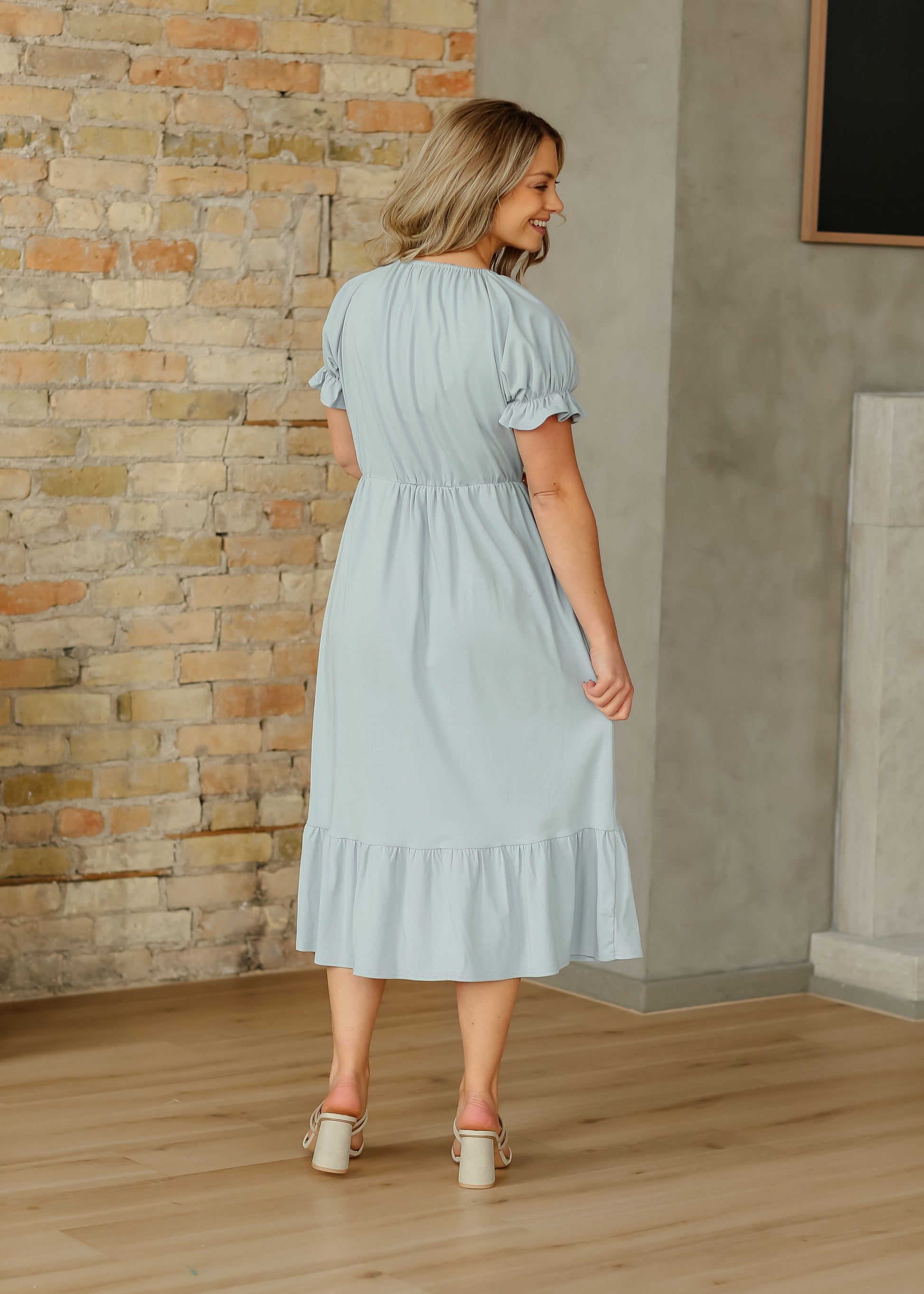 Amy Puff Sleeve Midi Dress IC Dresses