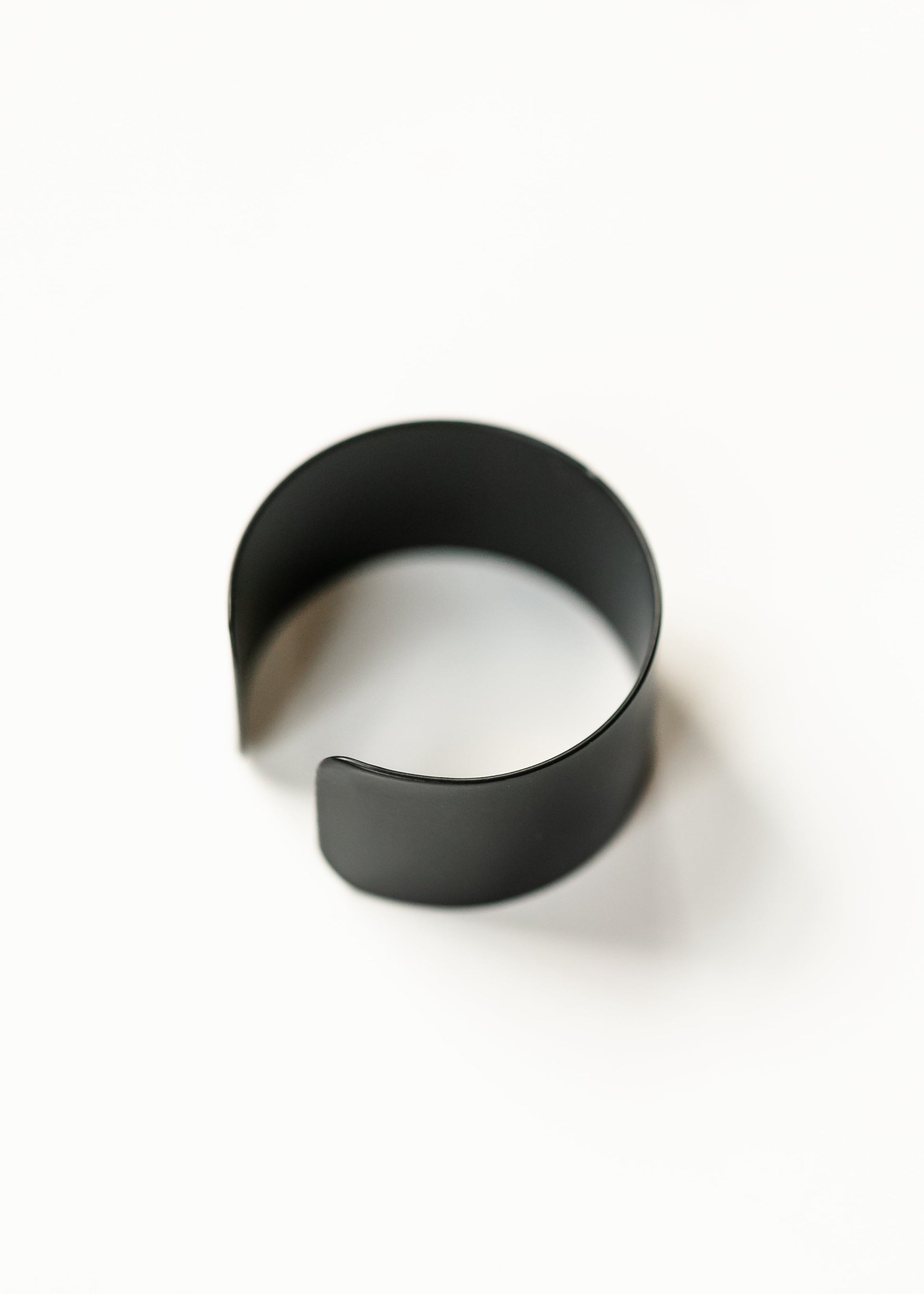 Black Cuff Napkin Ring Gifts