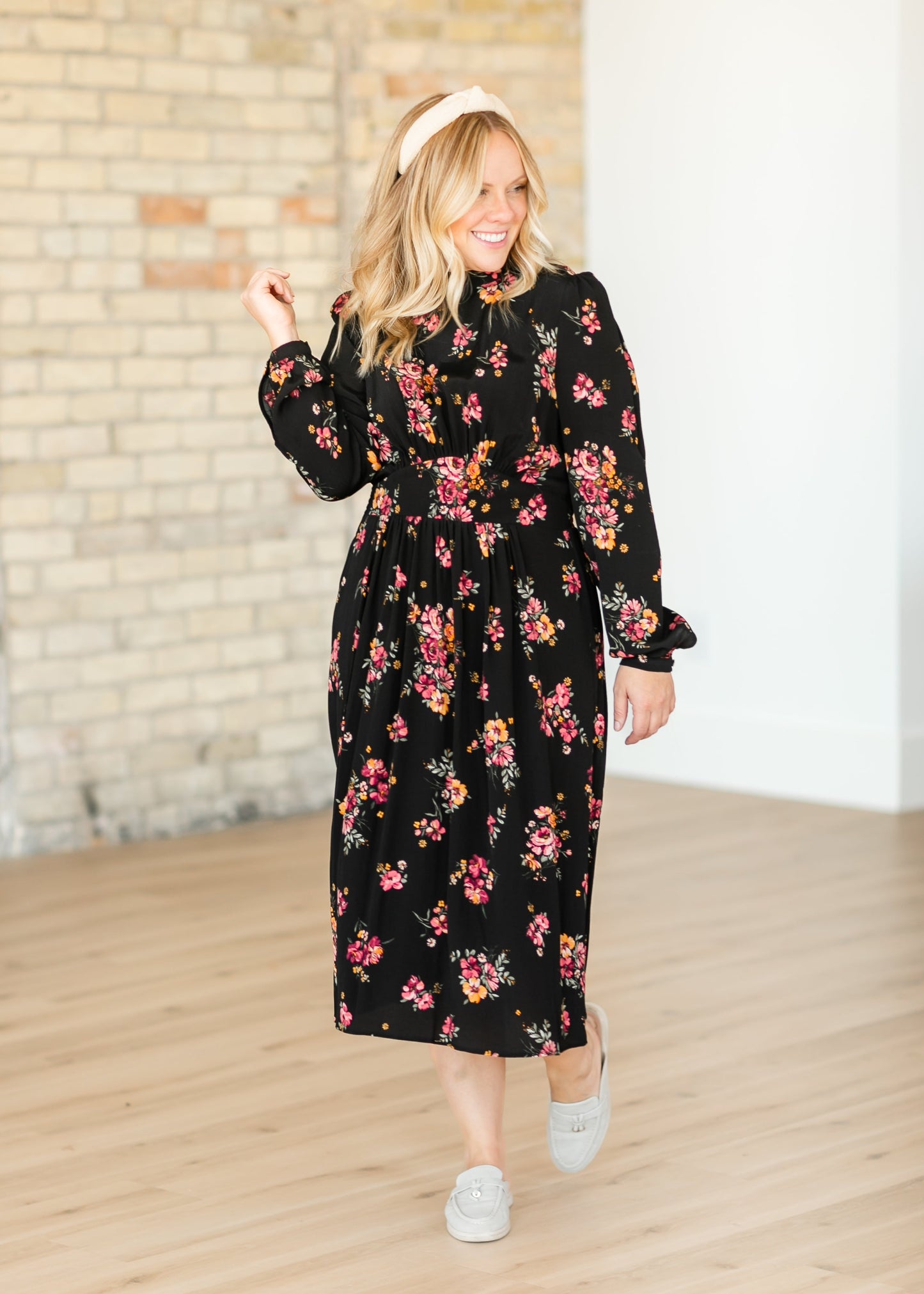 Floral Bunches Waist Panel Midi Dress FF Dresses