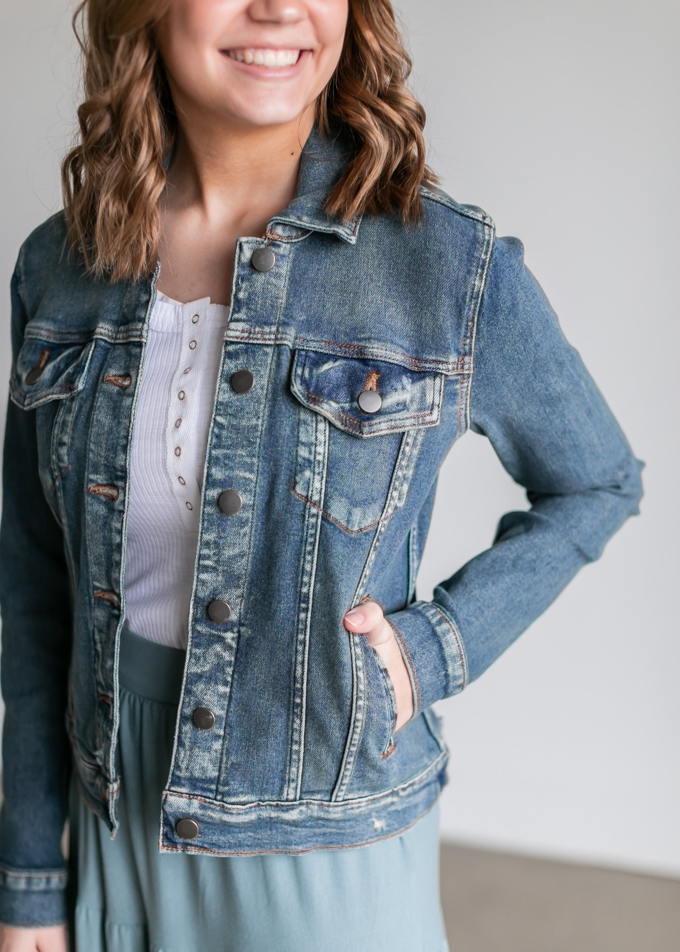 Jacqueline Vintage Wash Jean Jacket - FINAL SALE – Inherit Co.