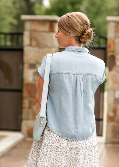 Kacie Chambray Collared Short Sleeve Top IC Tops