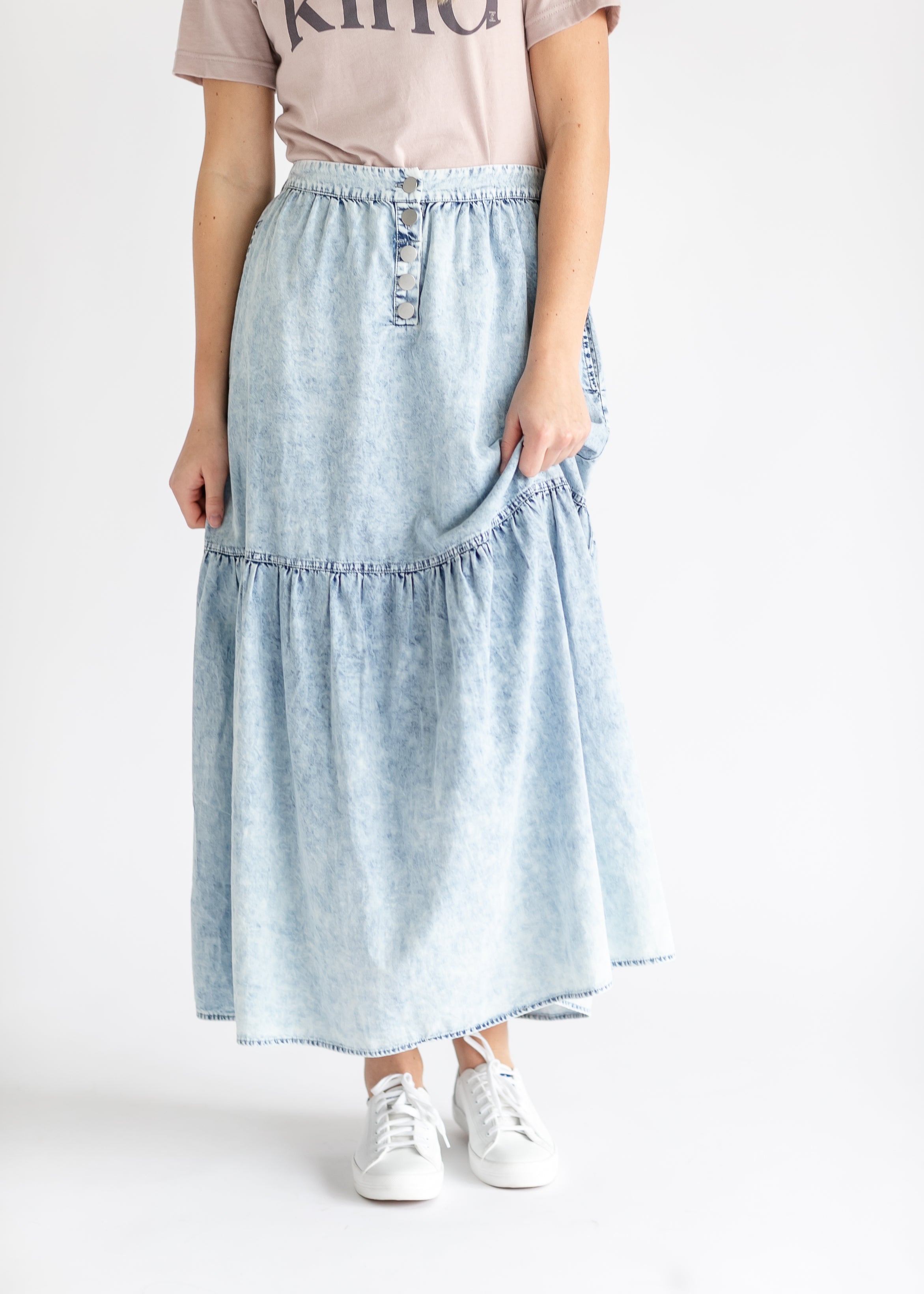 Khloe Chambray Maxi Skirt – Inherit Co.