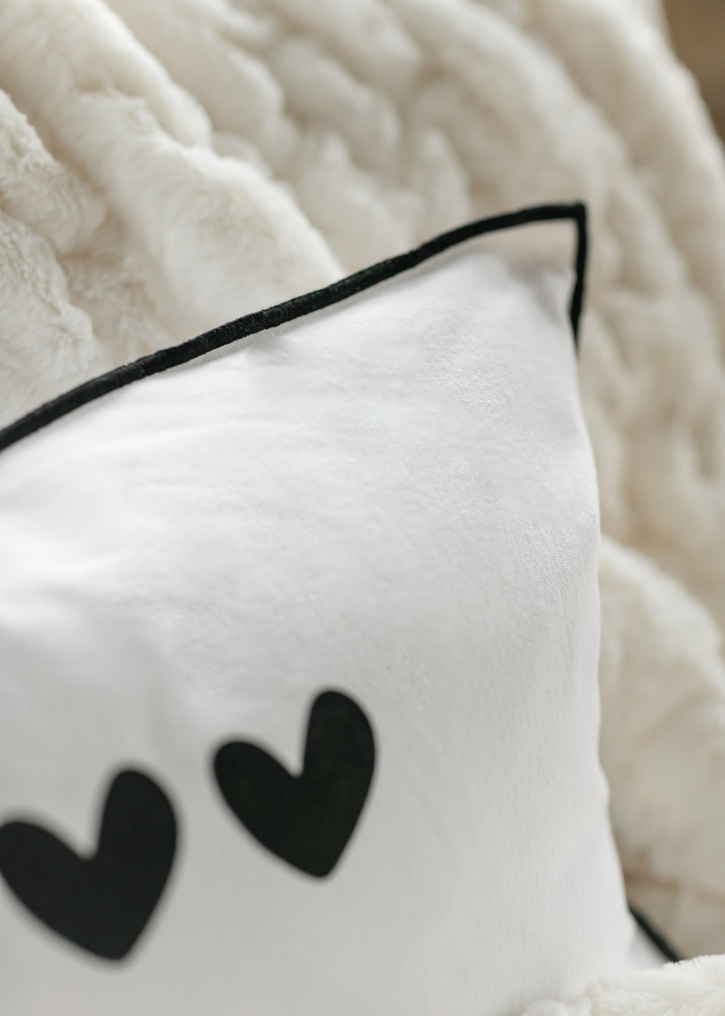 Lumbar Black Hearts Pillow Case Gifts