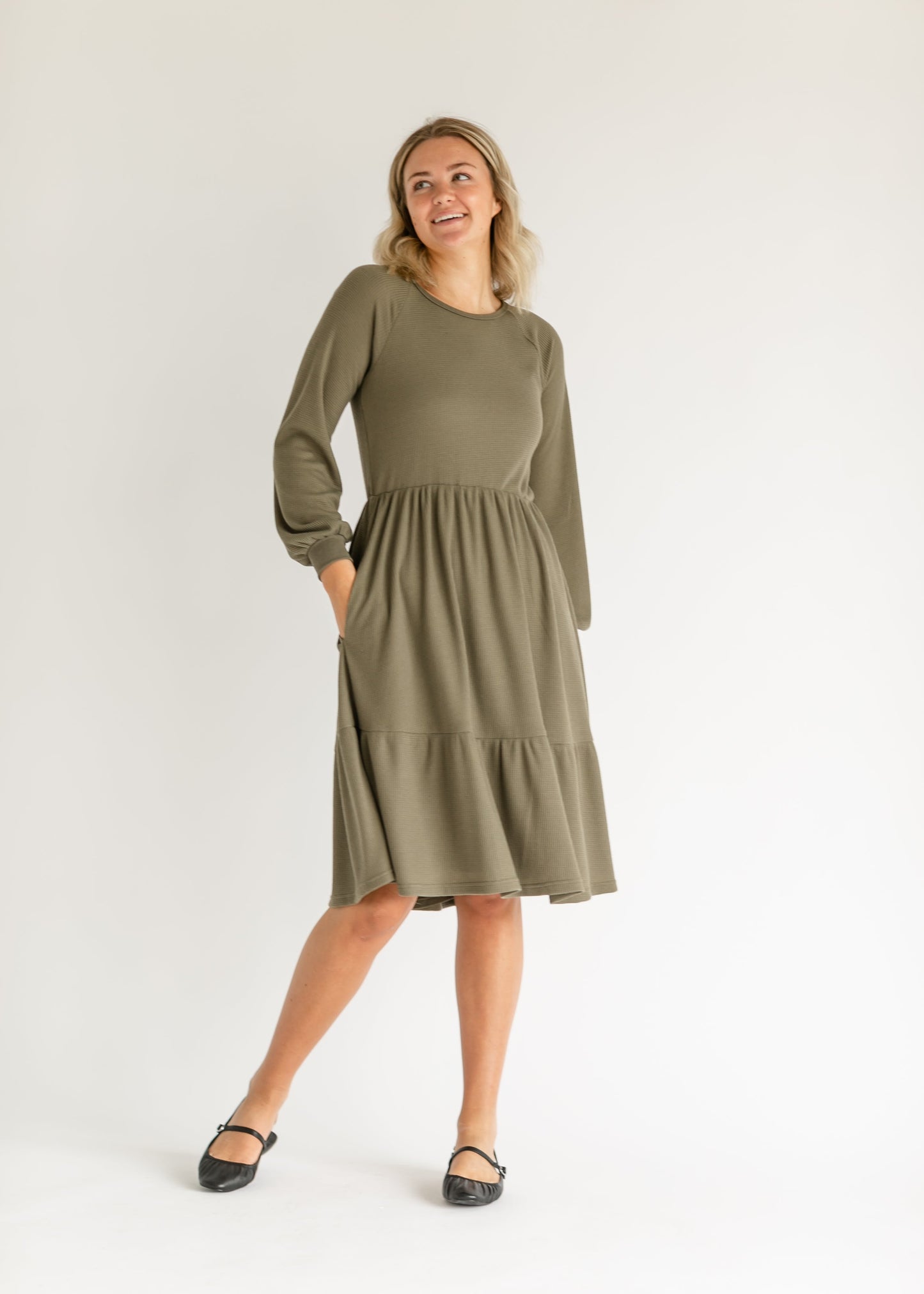 Luna Long Sleeve Tiered Midi Dress IC Dresses