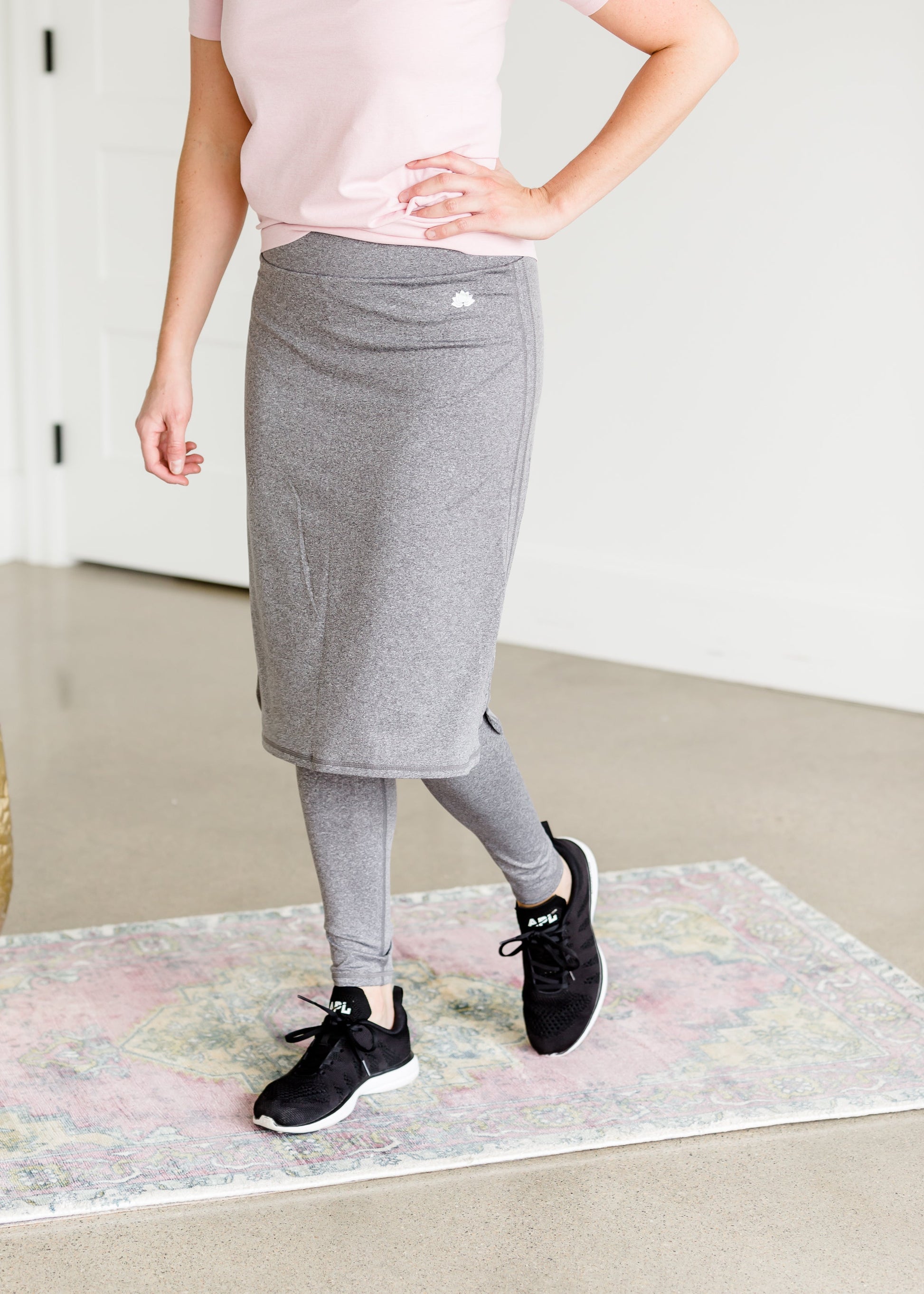 Snoga Long Shirttail Heather Gray Sport Skirt - FINAL SALE – Inherit Co.