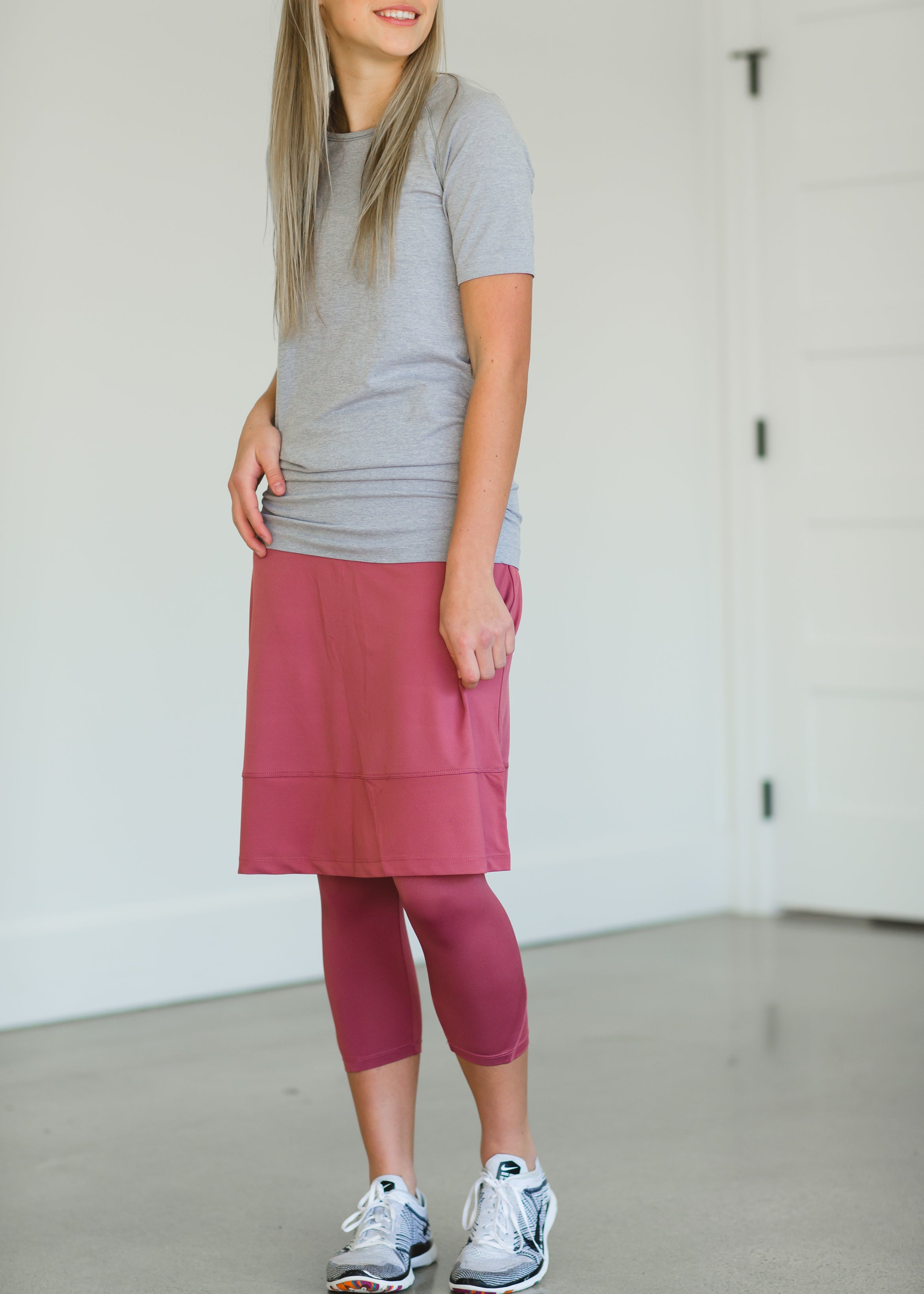 Snoga Gray Athletic Skirt - FINAL SALE – Inherit Co.