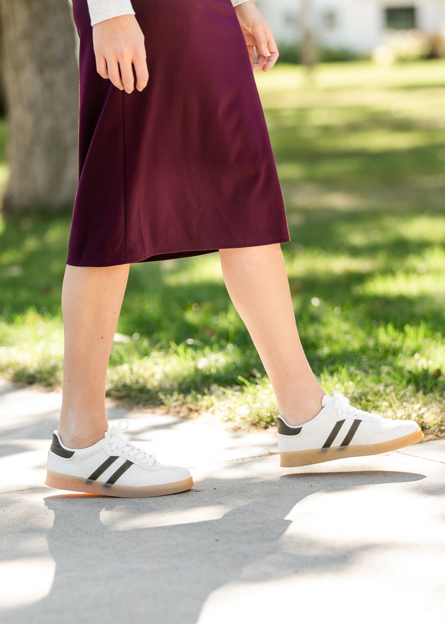 Striped Low Top Sneakers Shoes