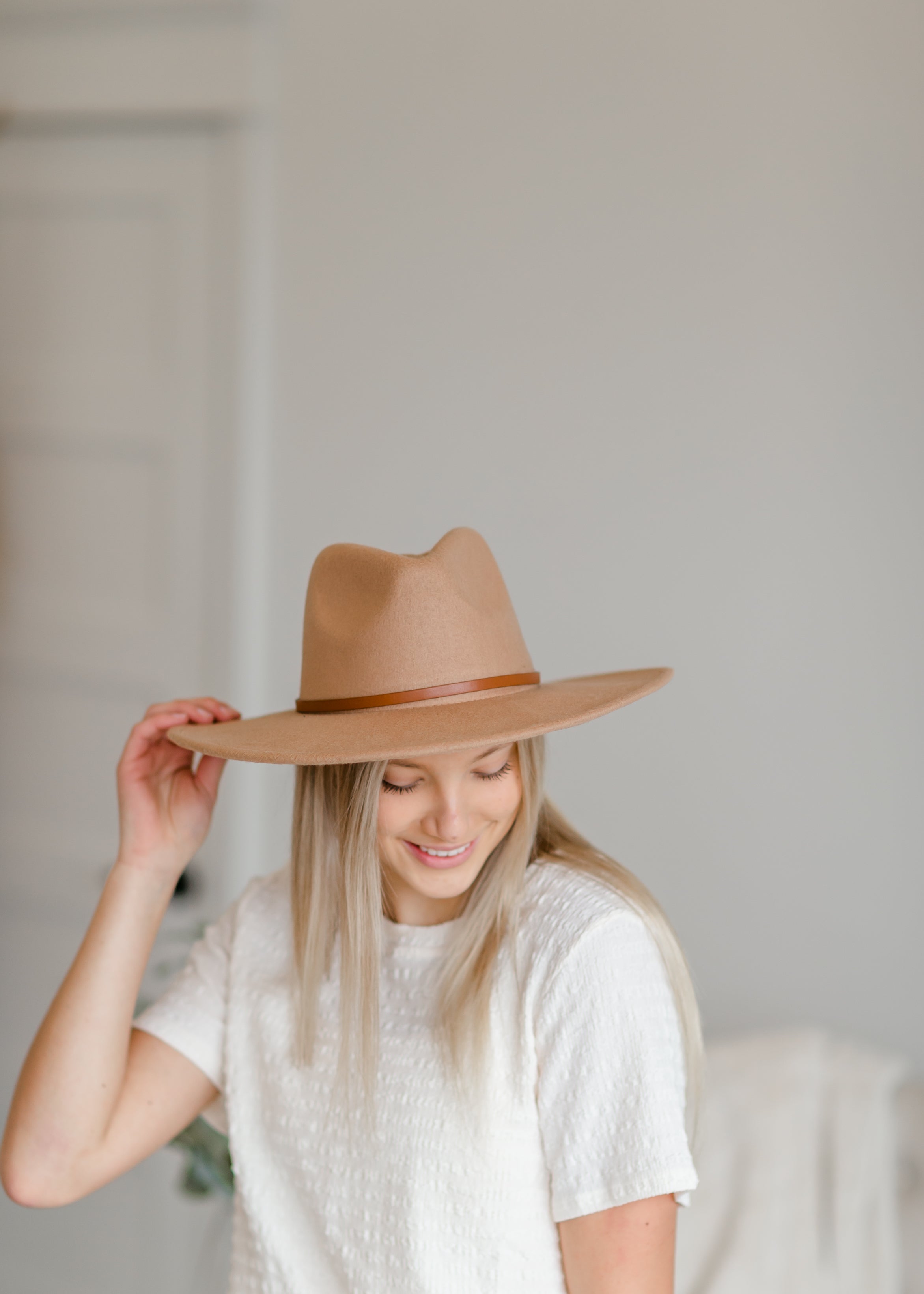 Tan Wide Brim Hat – Inherit Co.