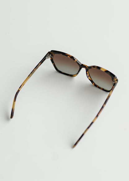 Vera Kombu + Brown Gradient Polarized Sunglasses Accessories