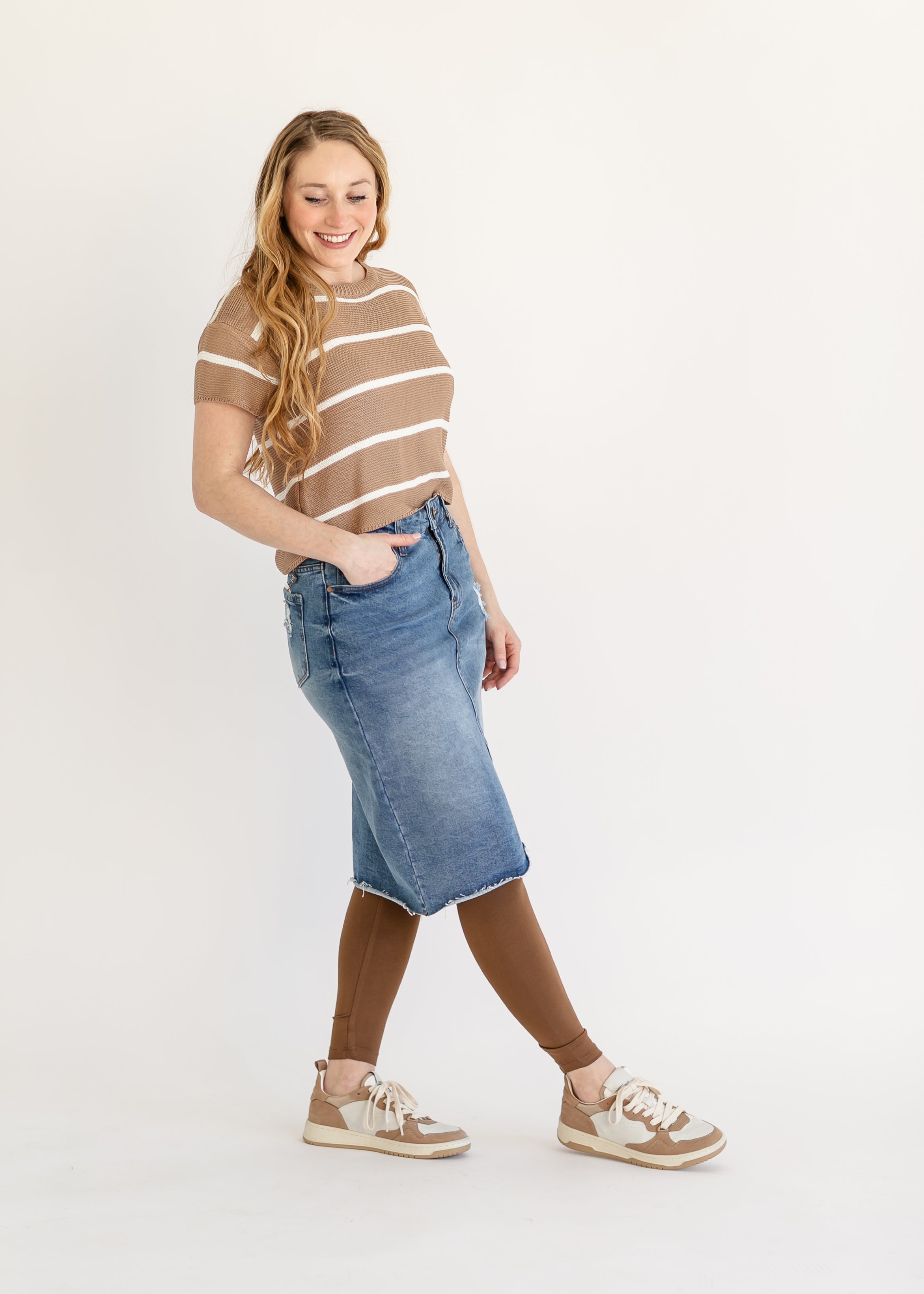 High Rise Distressed Risen Denim Skirt – Two Sisters Boutique