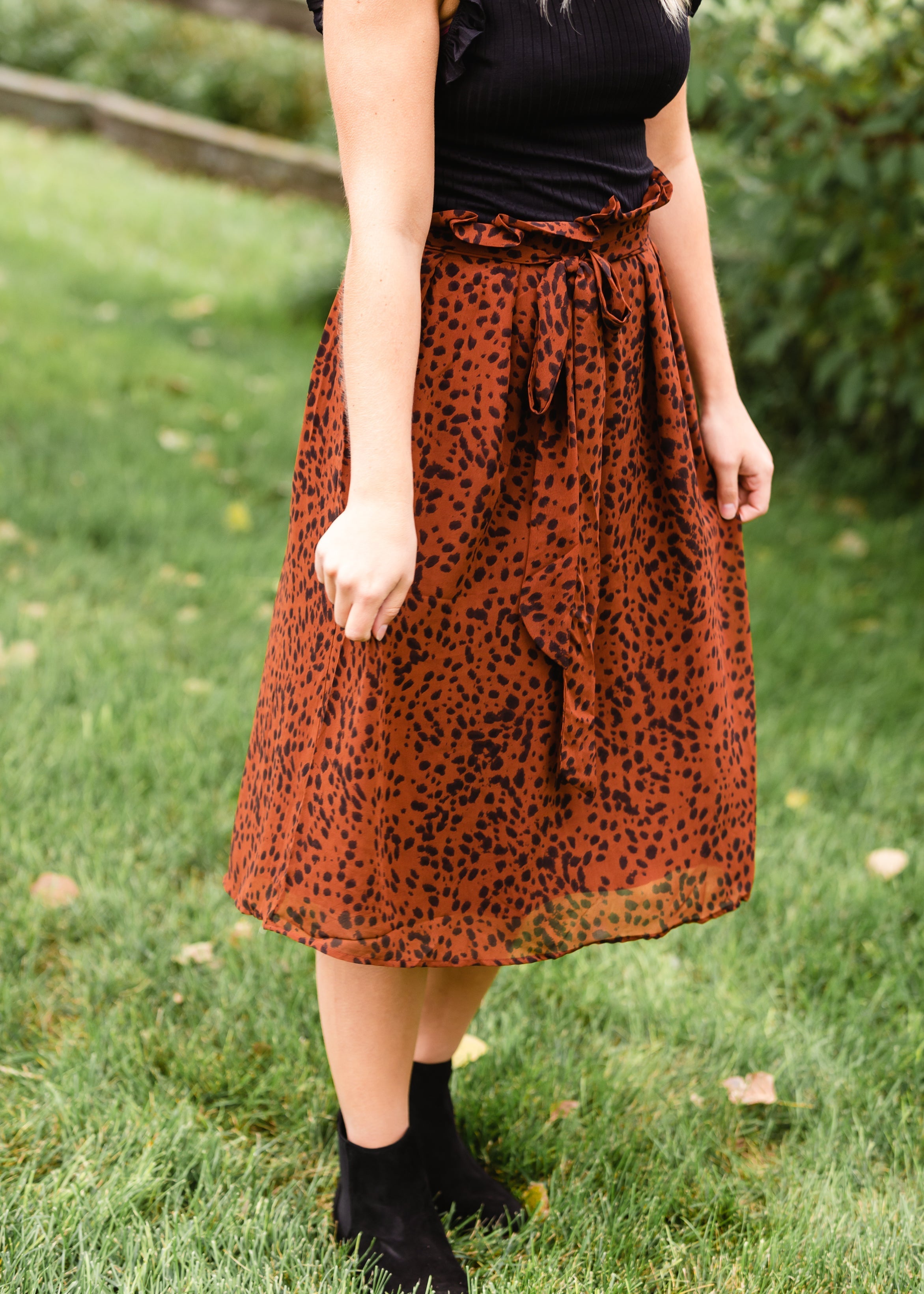 Paper bag shop midi skirt