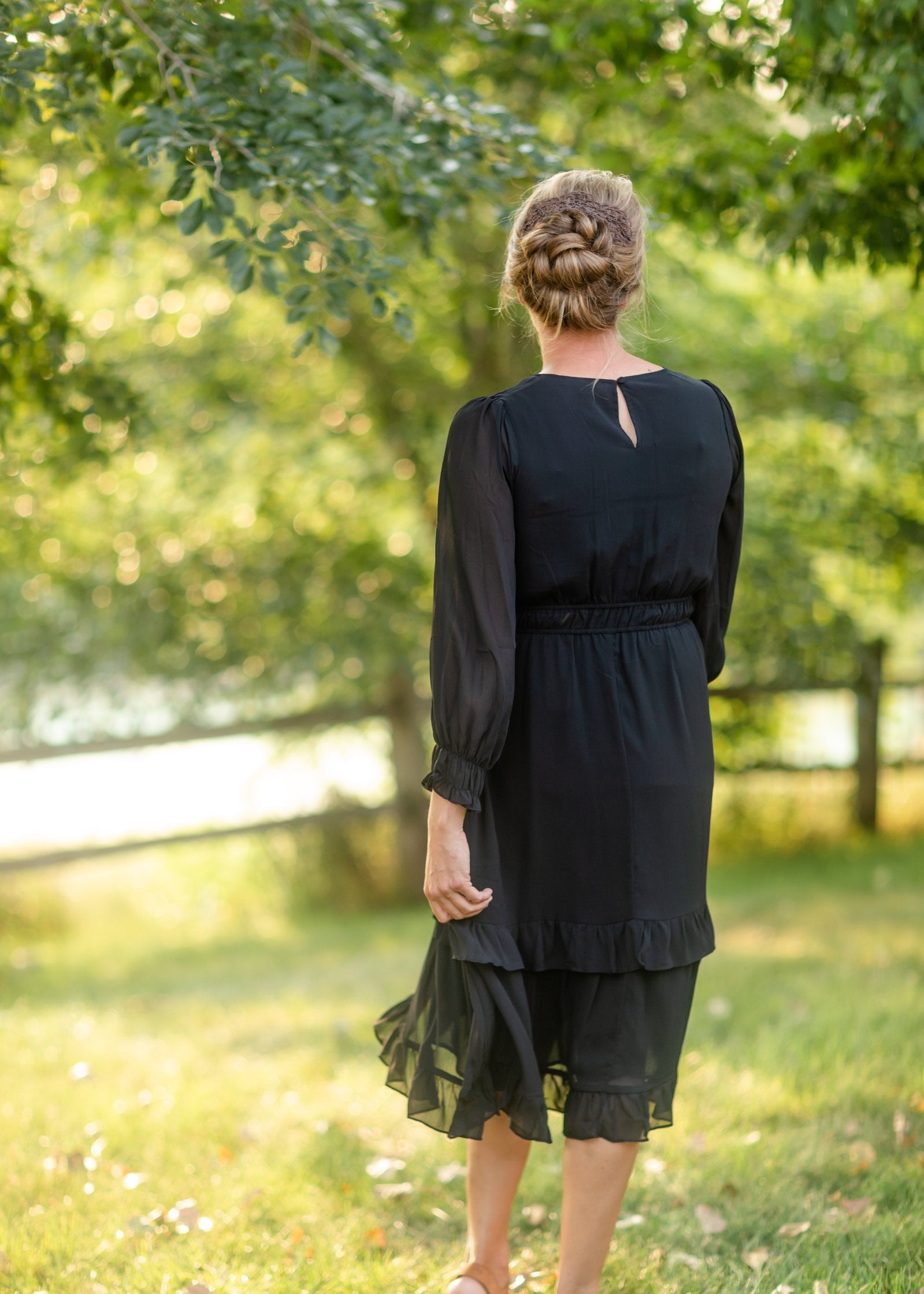 Black chiffon clearance midi dress