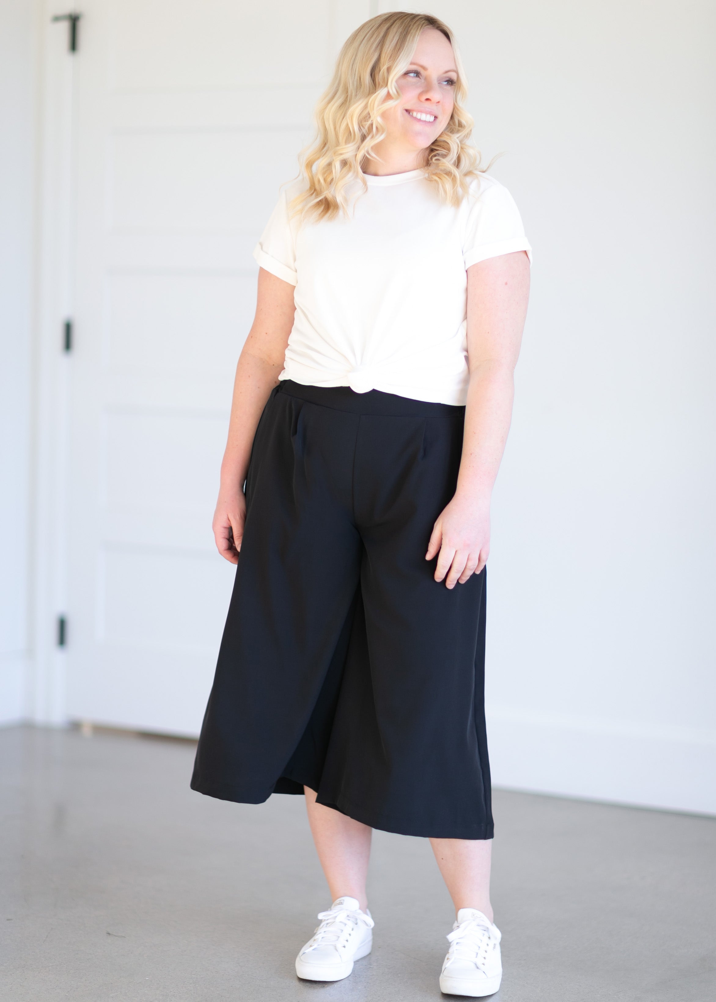 Pleated on sale gaucho pants