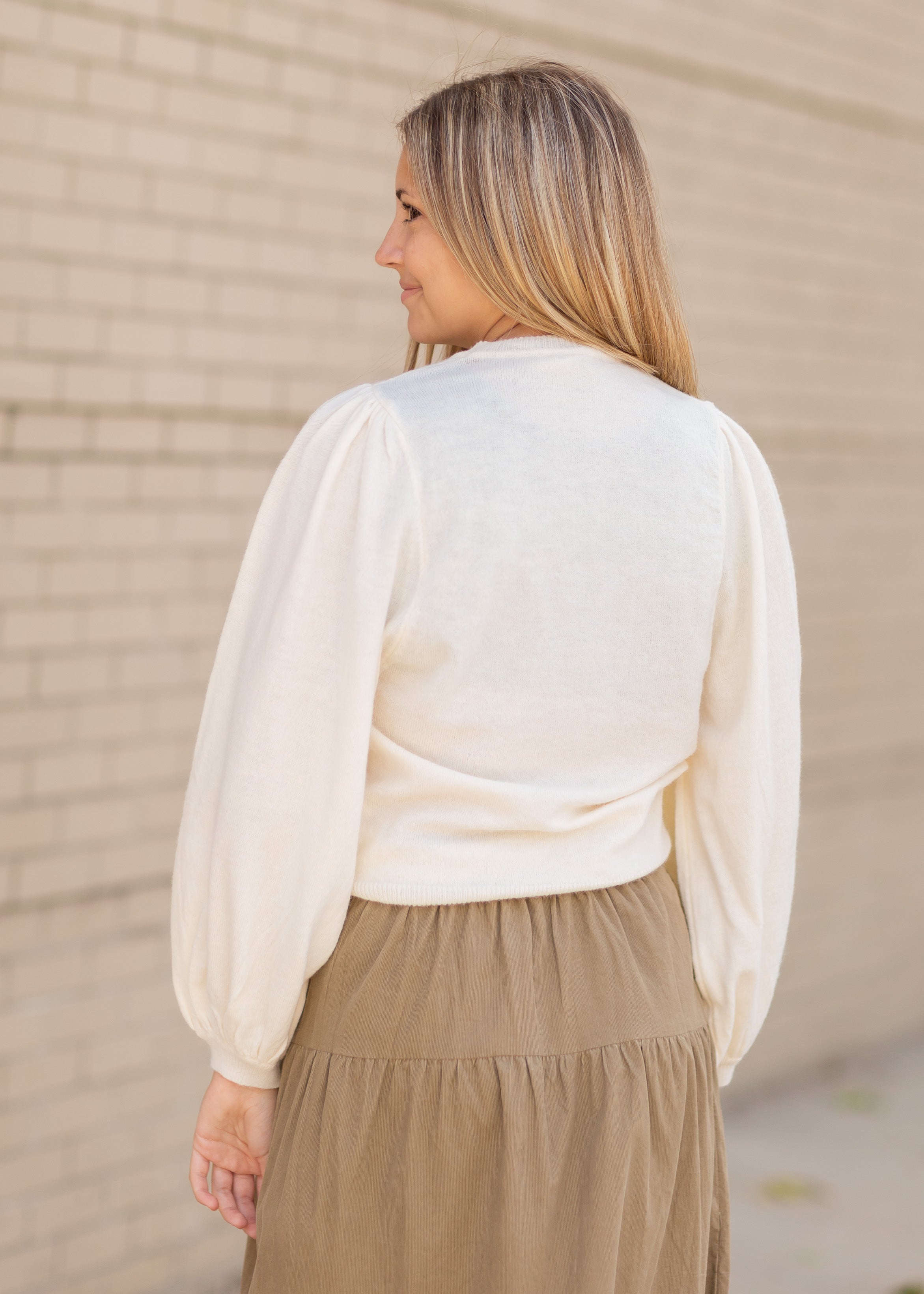 Cream Balloon Sleeve Sweater - FINAL SALE – Inherit Co.