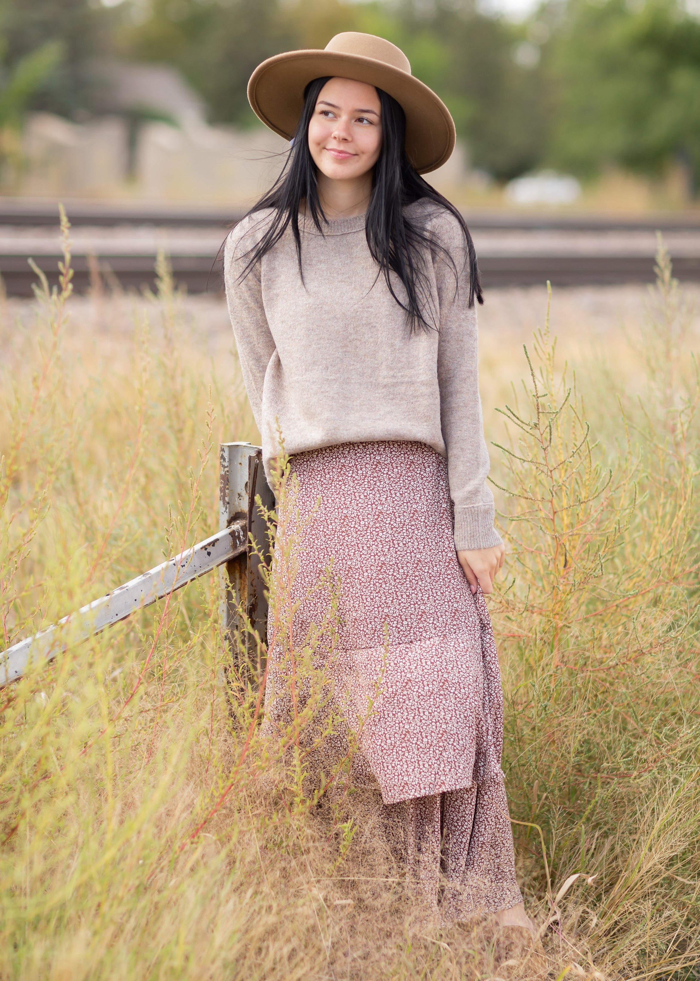 Rust midi outlet skirt outfit