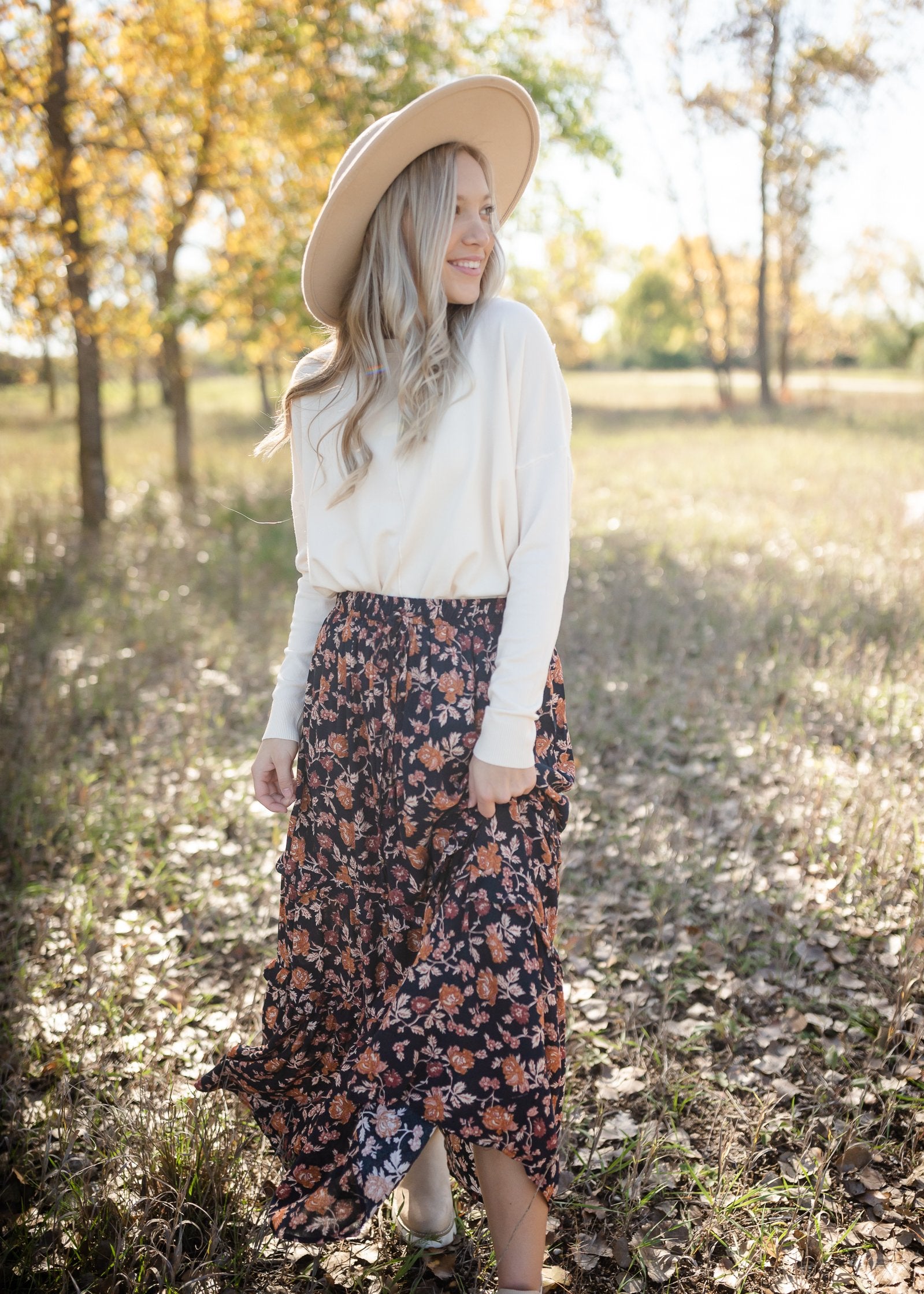 Maxi floral tiered outlet skirt