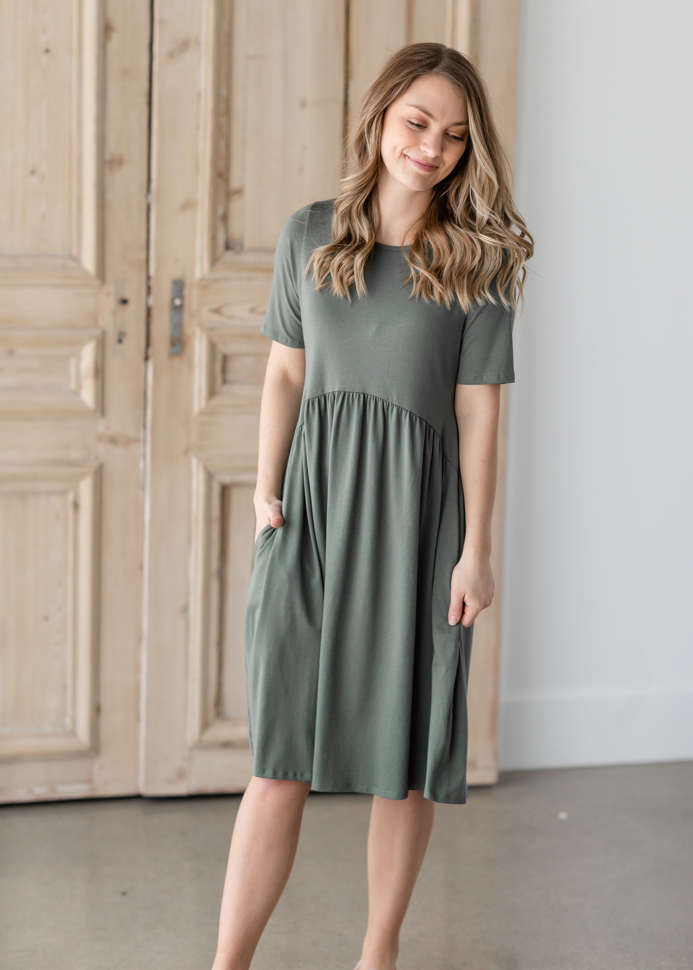 Front on sale pleated dress