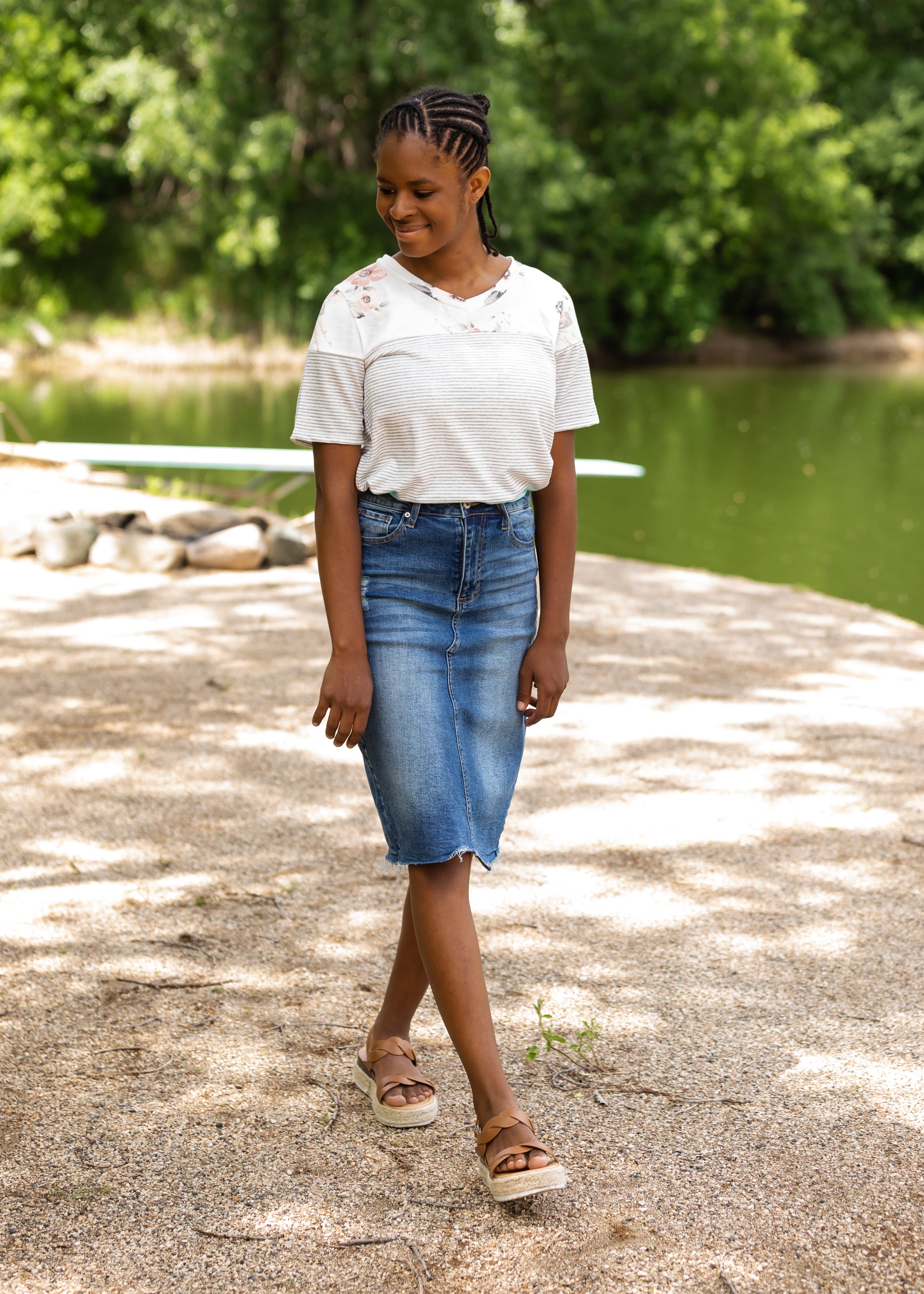 Destroyed denim shop midi skirt