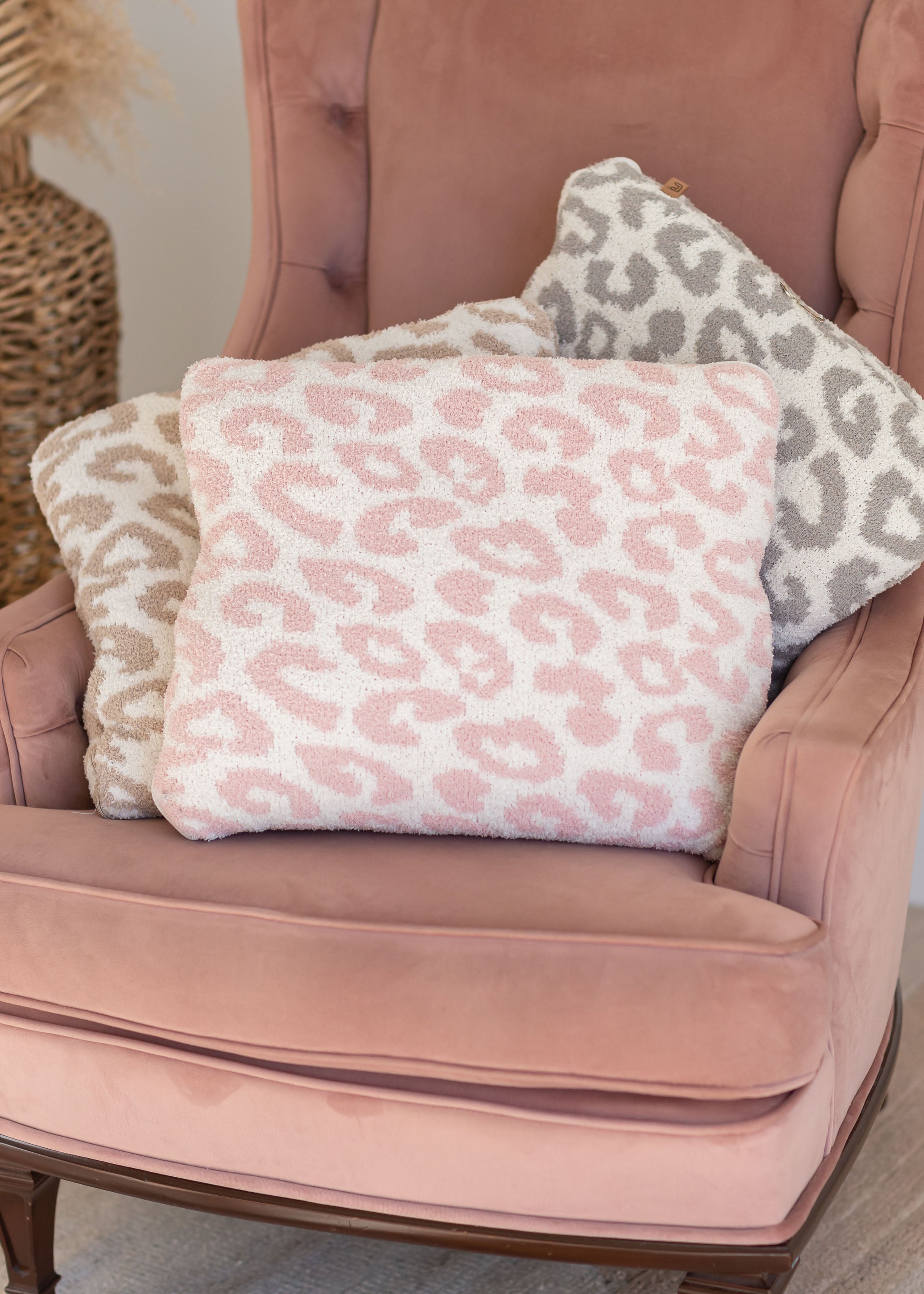 Pink chair online throw