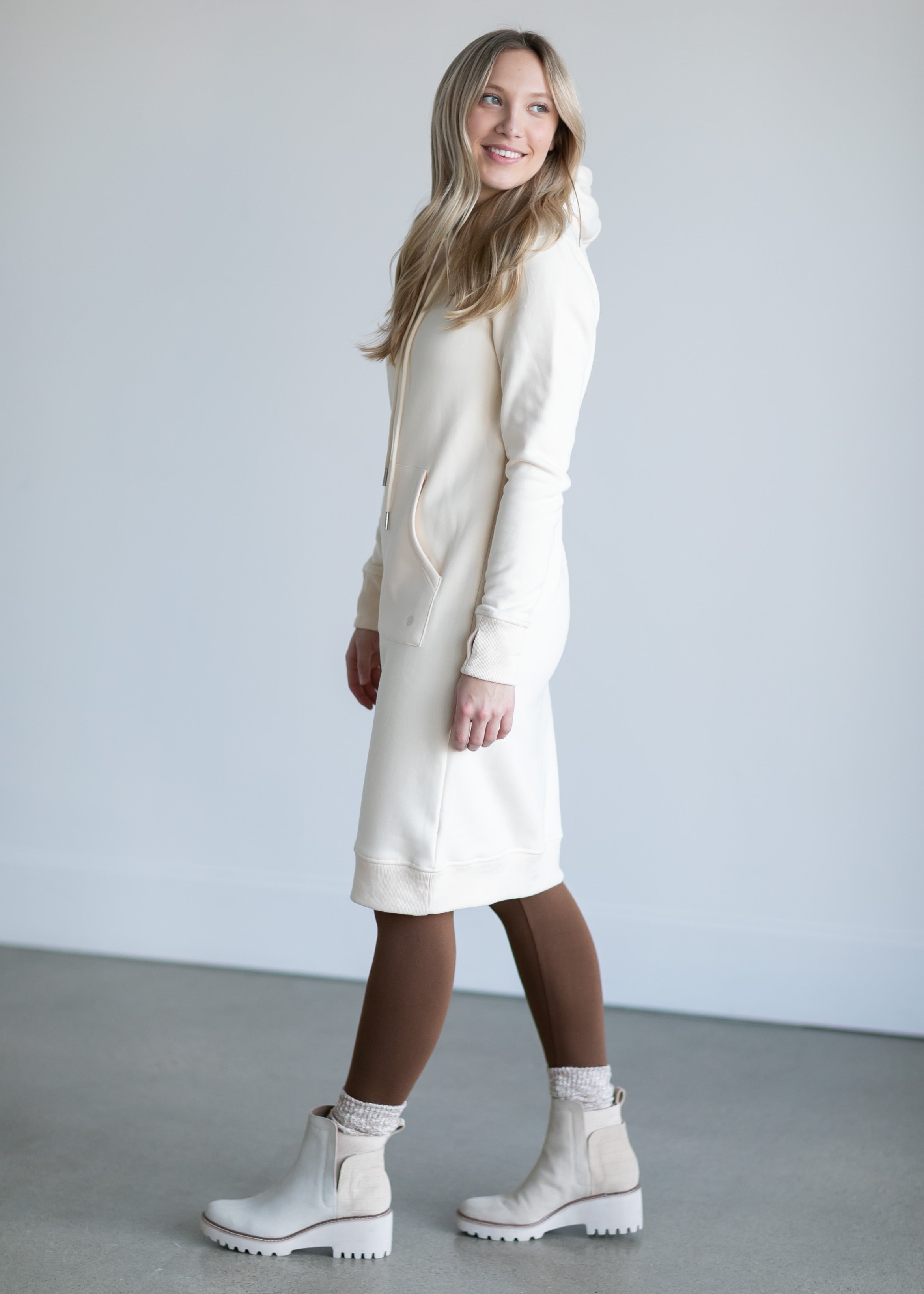 Sweatshirt on sale midi dress