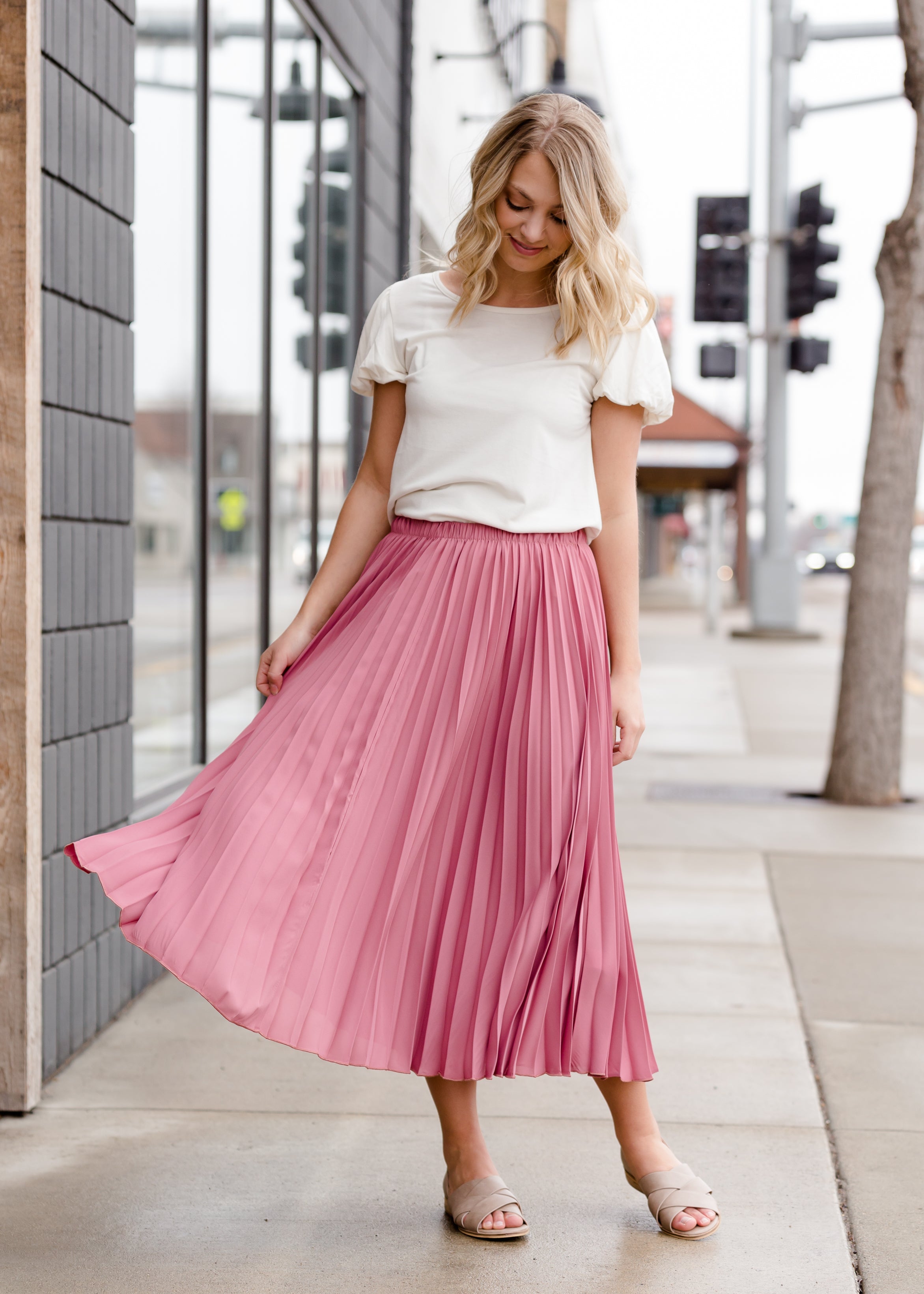 Pink skirt outfit for clearance sale