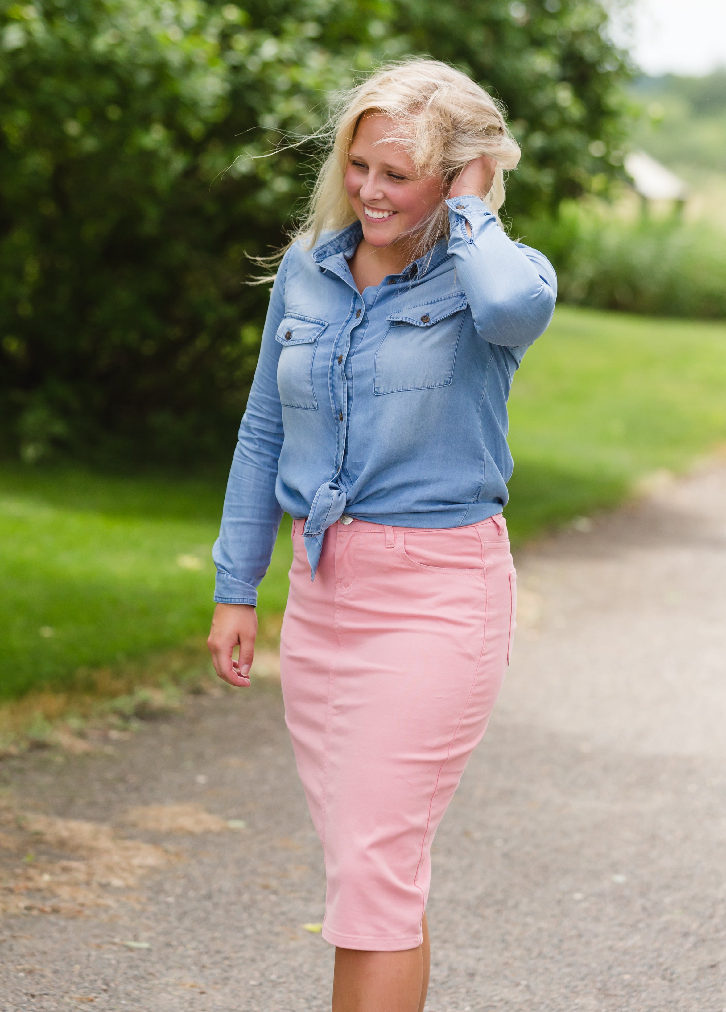 Pink midi clearance skirt womens