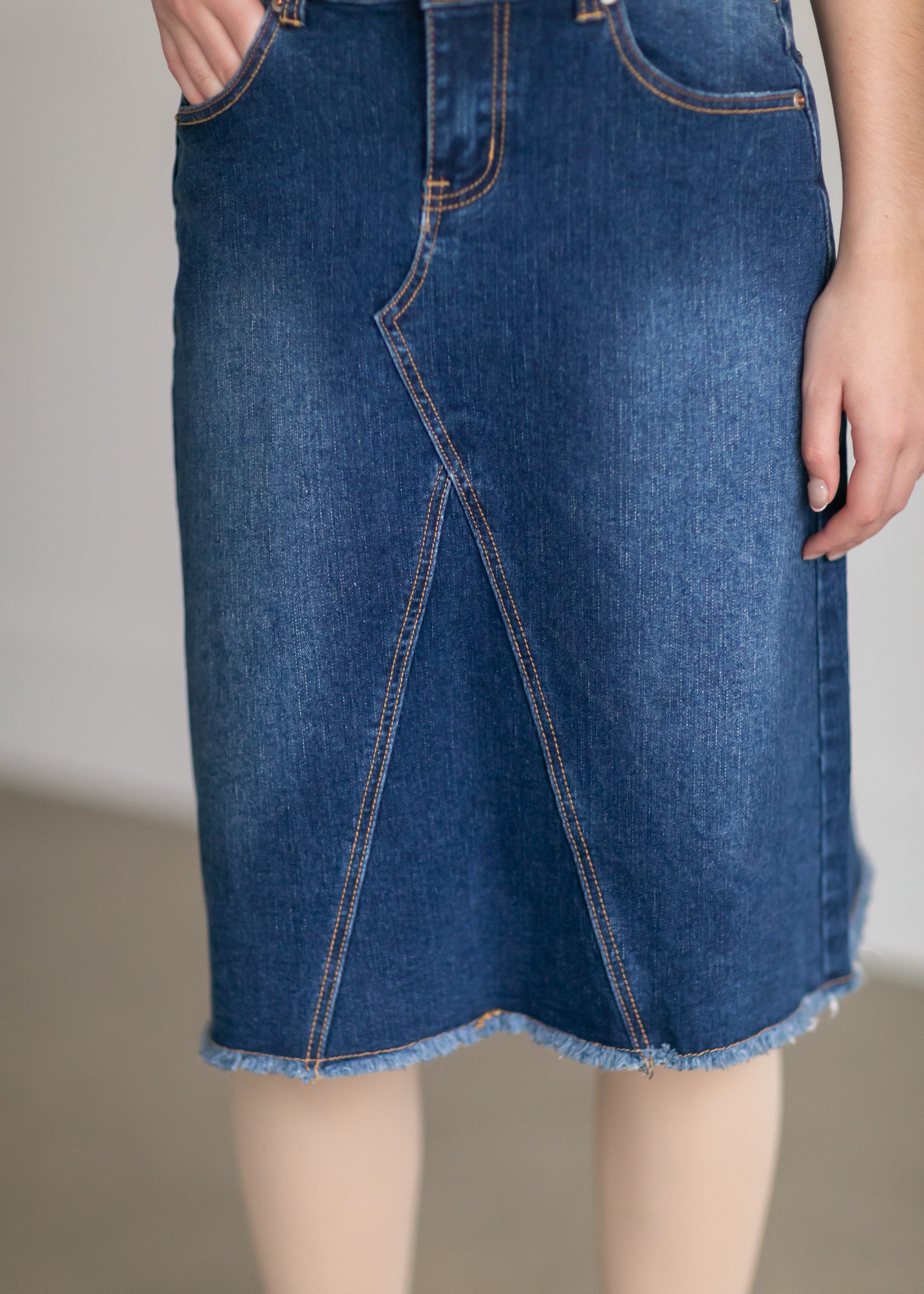 Frayed denim shop pencil skirt