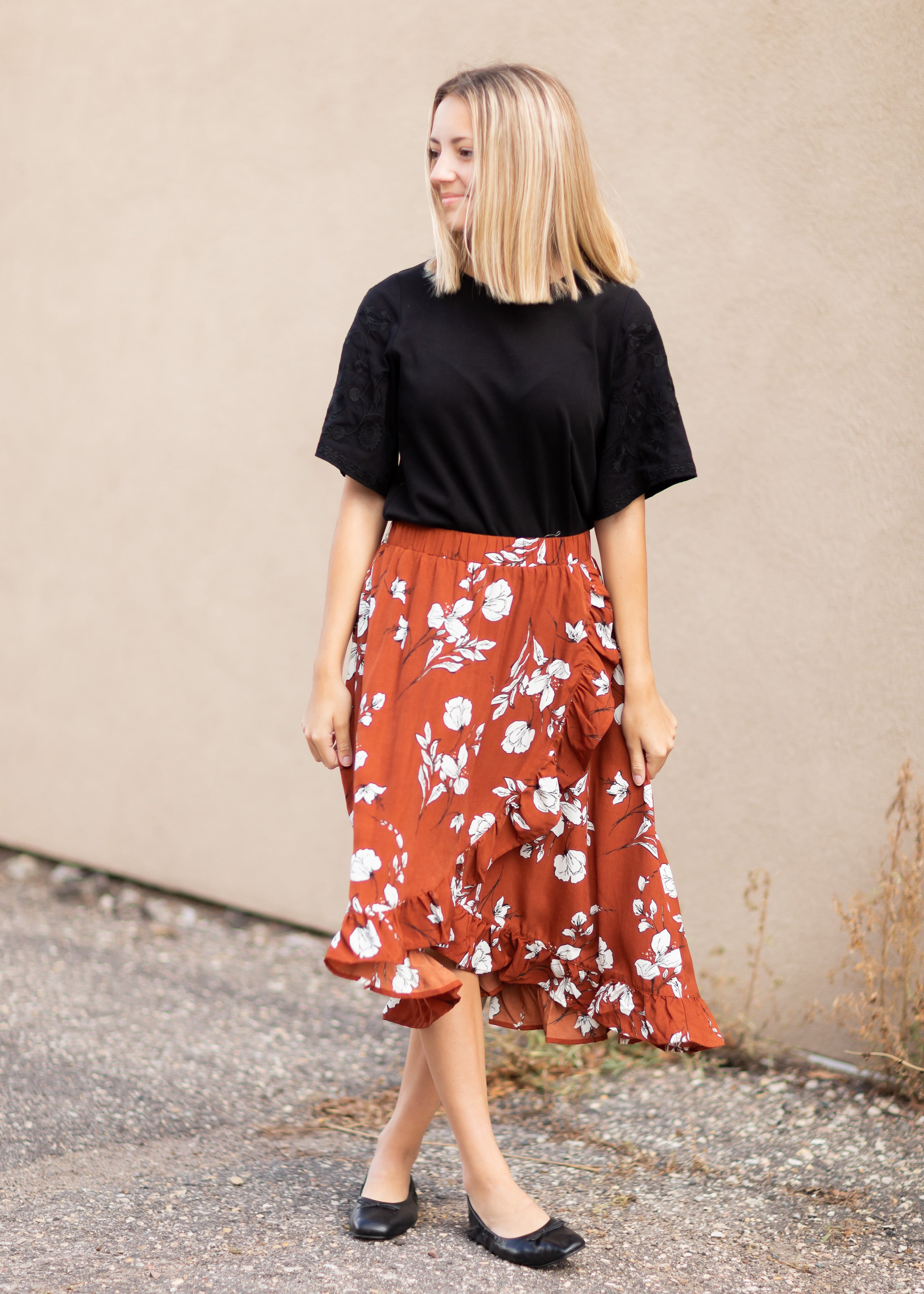 Rust floral shop midi skirt