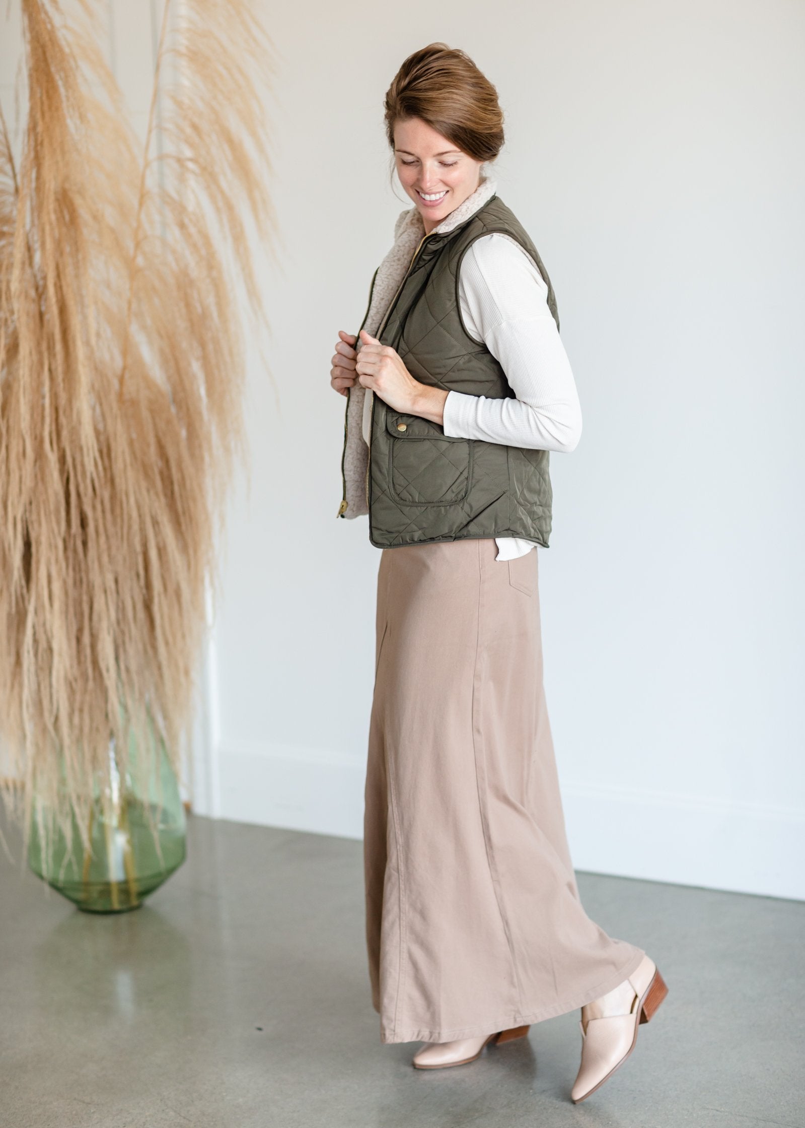 Long khaki shop skirts vest