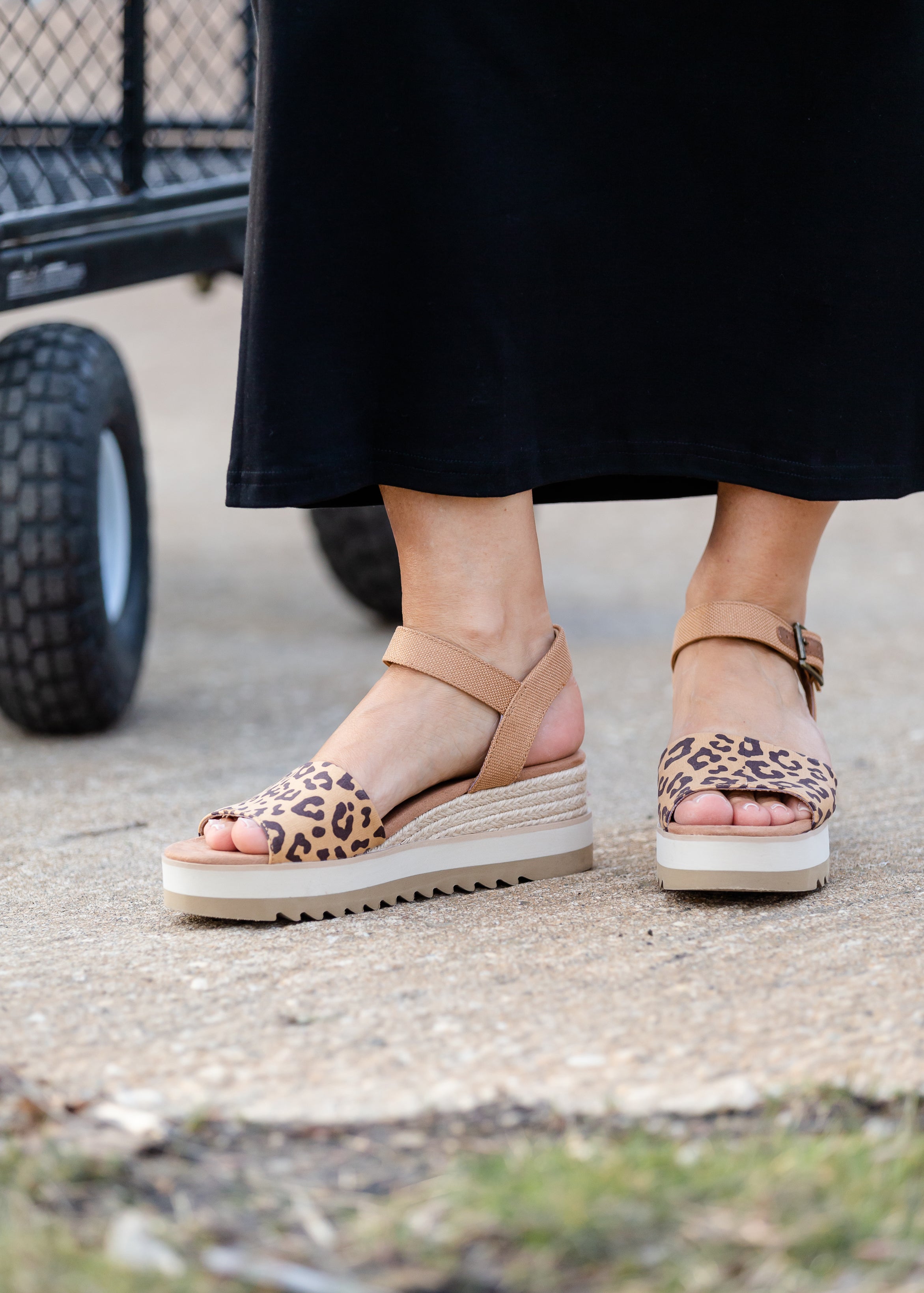 Toms leopard wedge on sale shoes